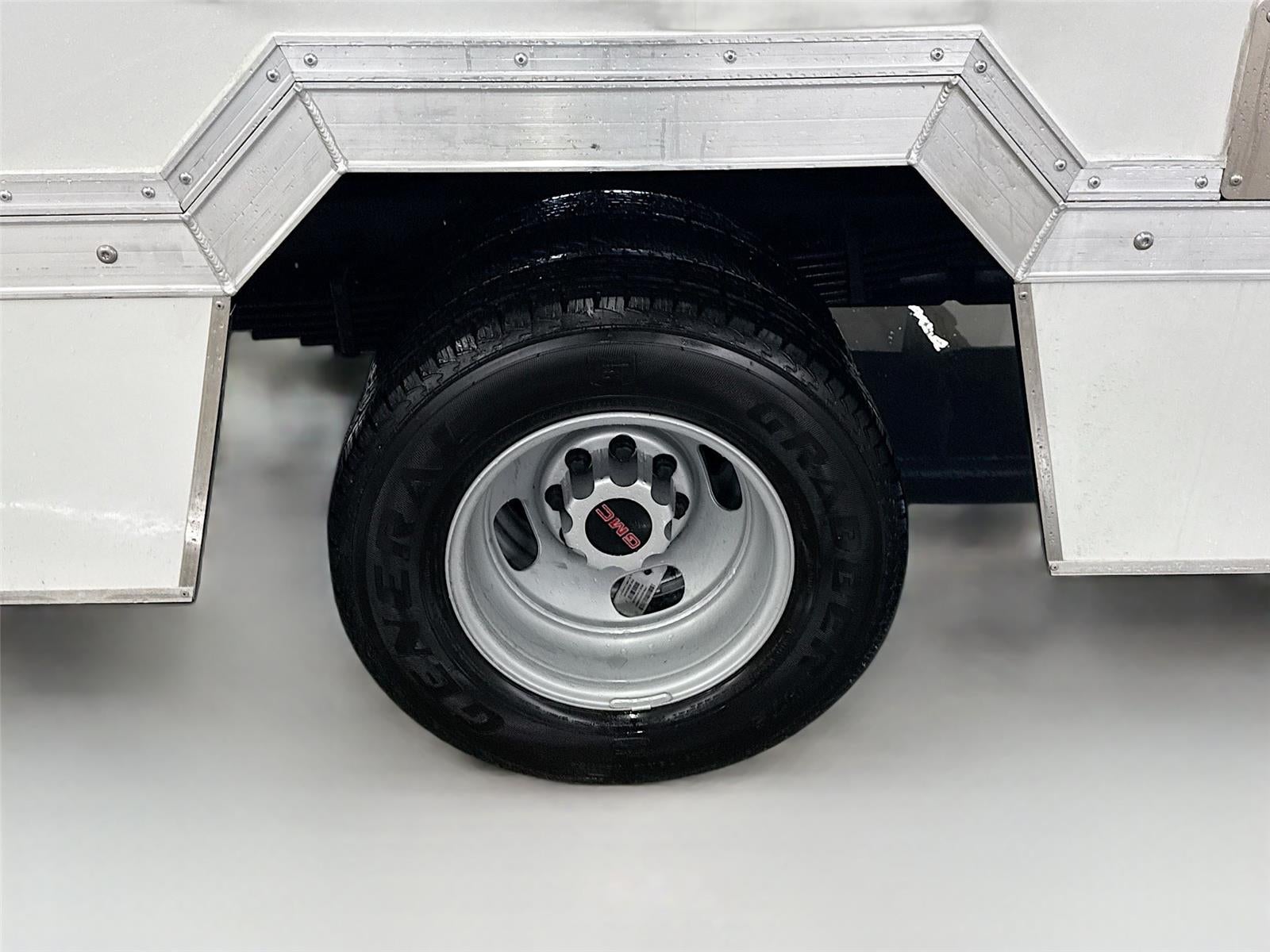 2026 GMC Savana Commercial Cutaway 4500 VAN 159