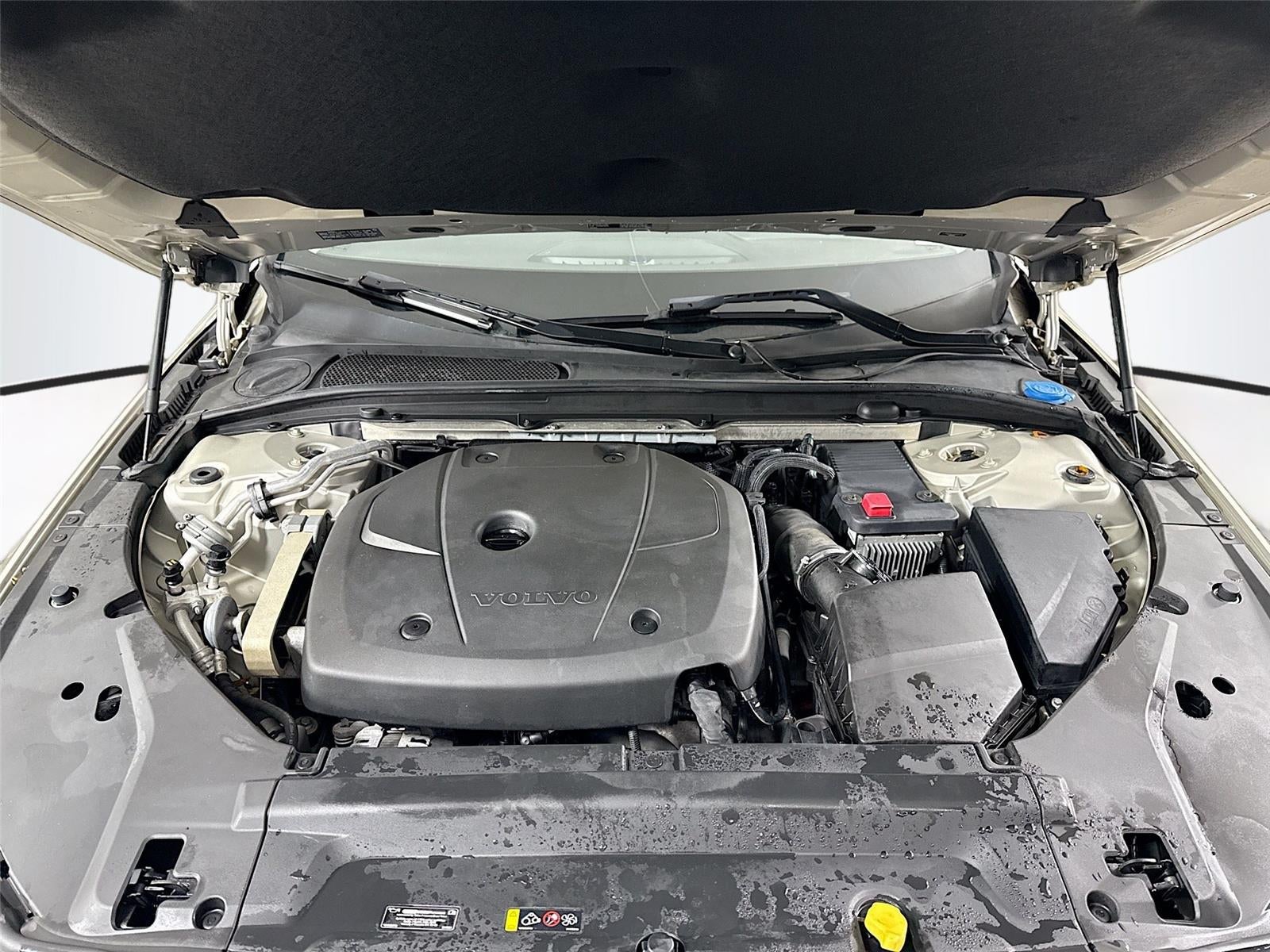 2018 Volvo S90 Momentum