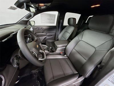 2025 Chevrolet Colorado WT/LT