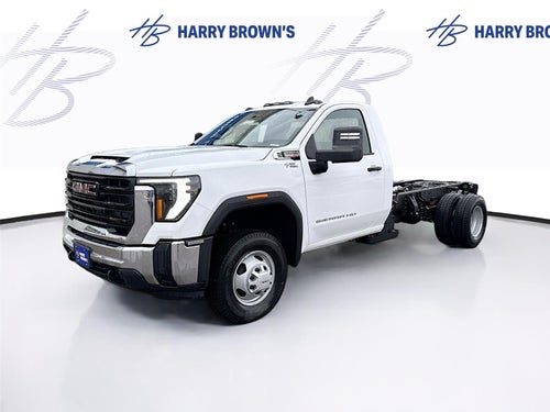 2026 GMC Sierra 3500 HD Chassis Cab Pro