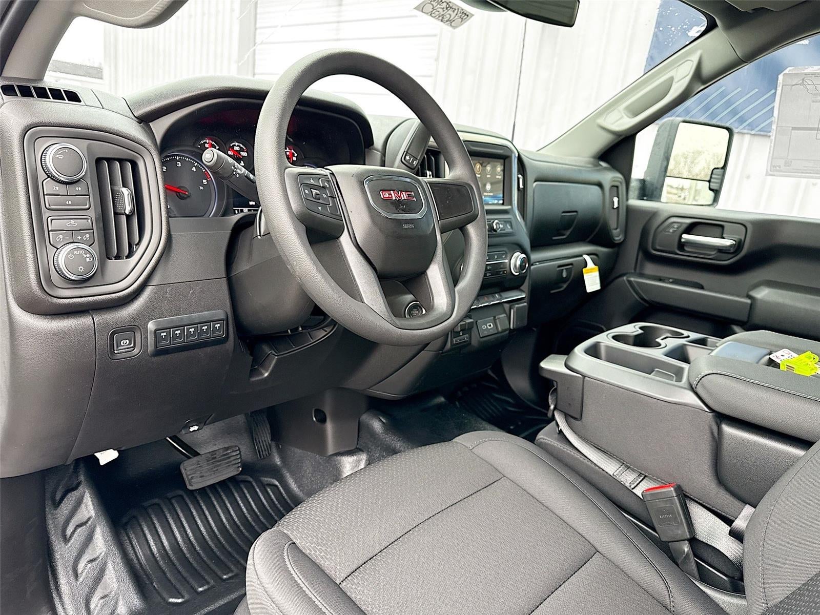 2026 GMC Sierra 3500 HD Chassis Cab Pro