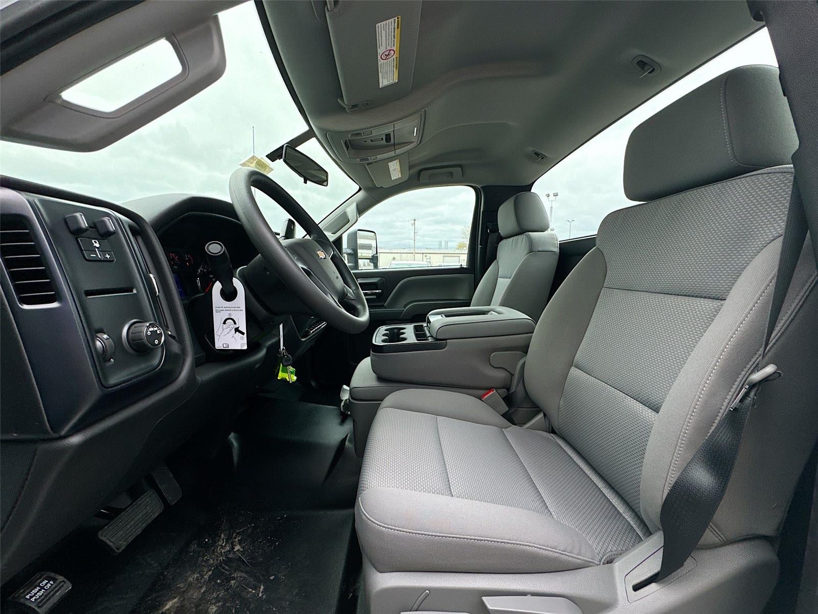 2024 Chevrolet Silverado 5500 HD Work Truck