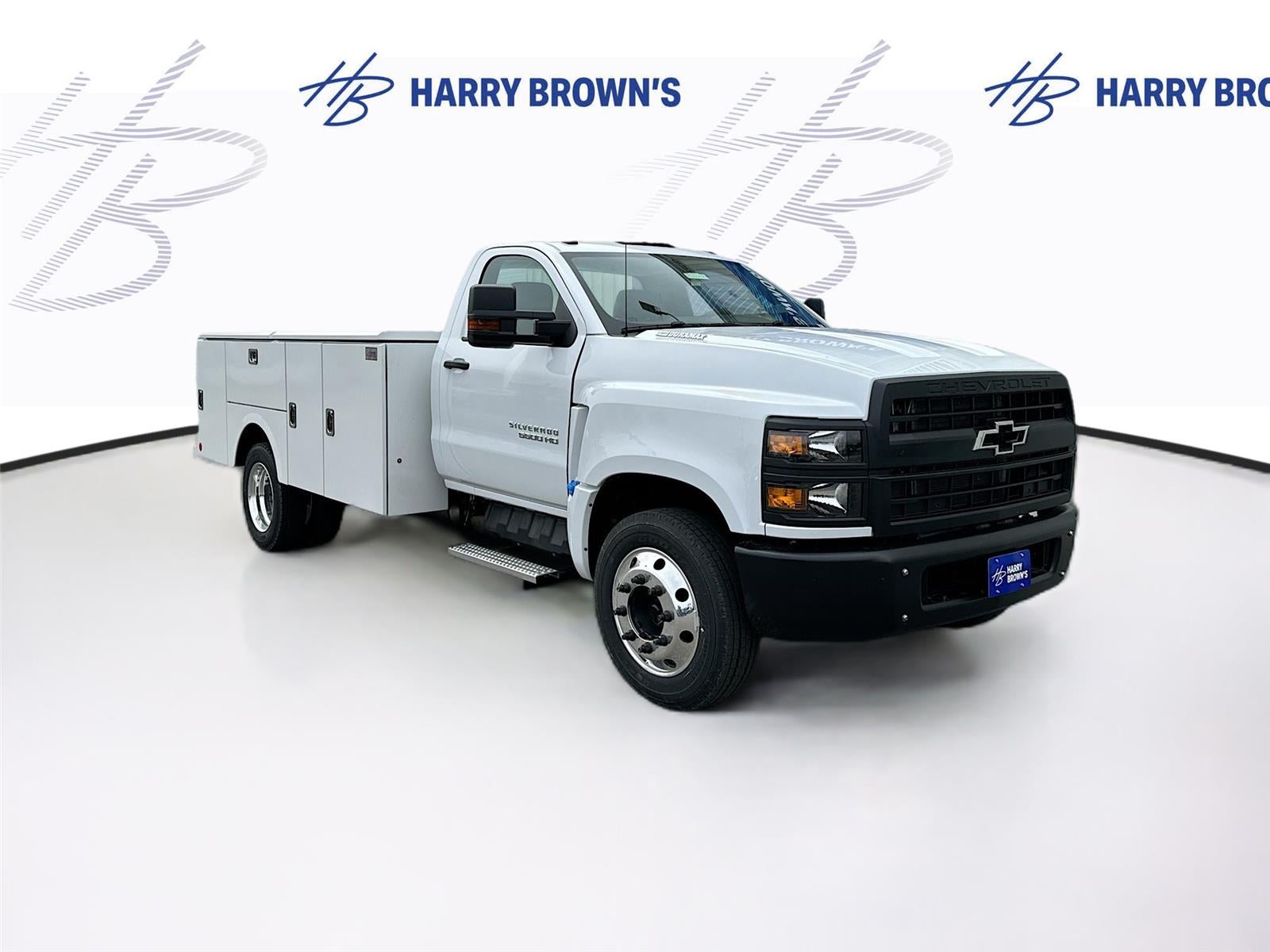 2024 Chevrolet Silverado 5500 HD Work Truck