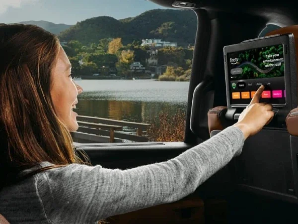 2025 Chrysler Pacifica PHEV Technology