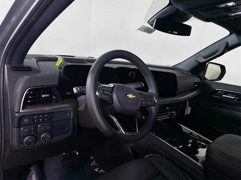 2025 Chevrolet Suburban dash