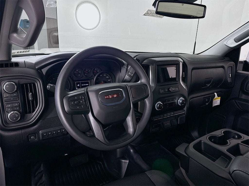2025 GMC Sierra HD dash