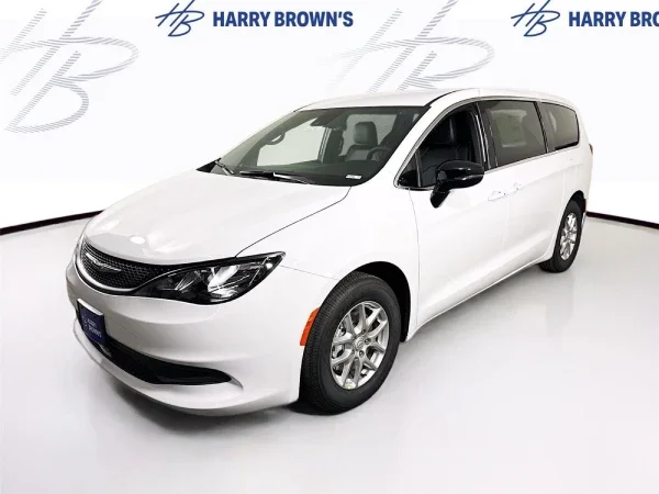 2026 Chrysler Voyager Exterior