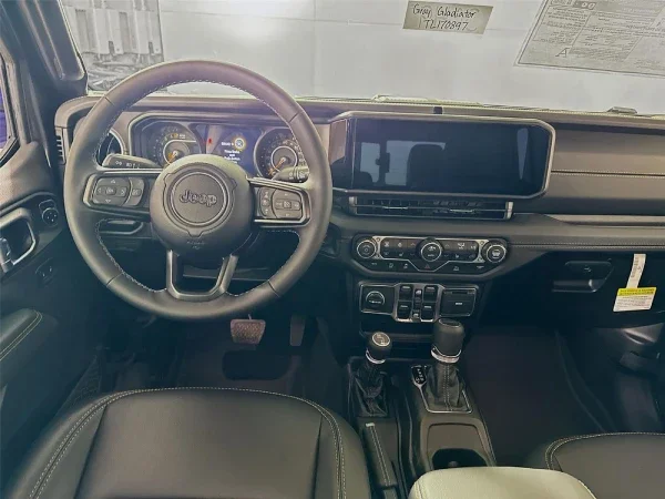 2026 Jeep Gladiator Interior Technology