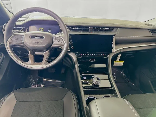 2026 Jeep Grand Cherokee Dashboard