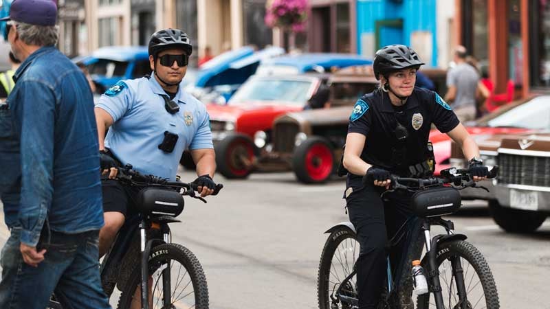 Faribault Car Cruise Nights